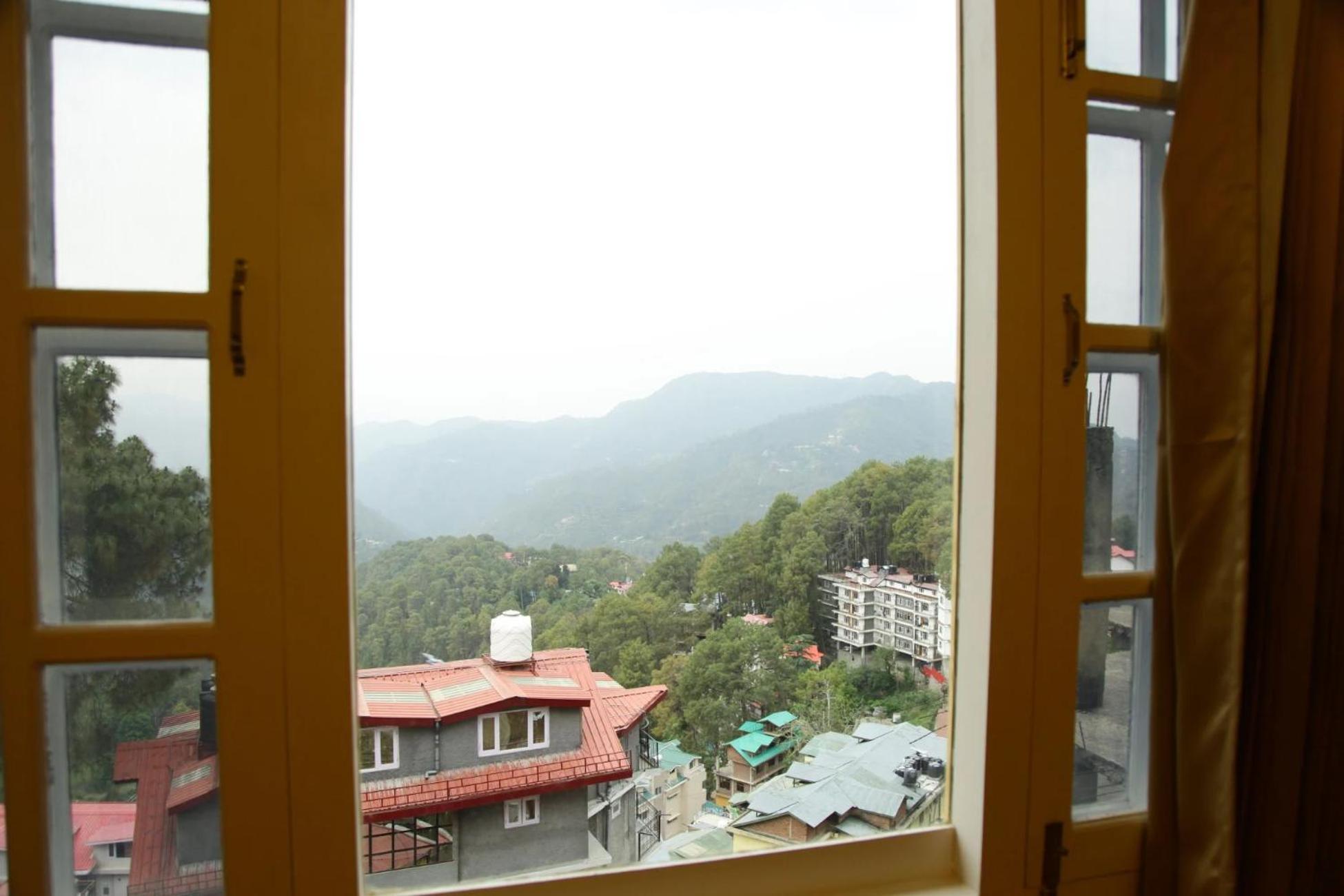 Aangan Regency Hotel Shimla Exterior foto